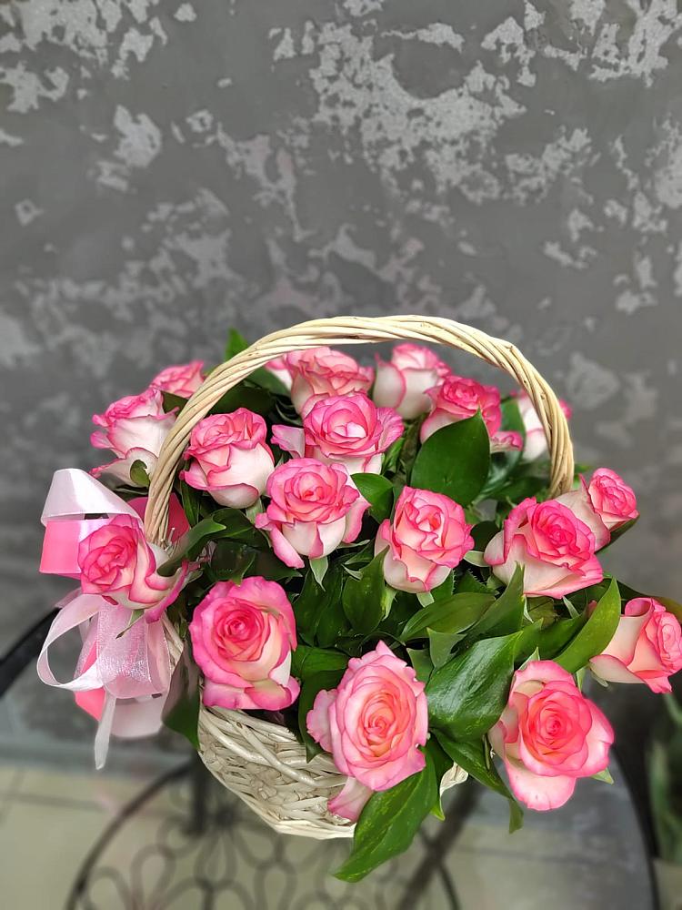 Цветочная композиция из Розы в корзине в Томузловском