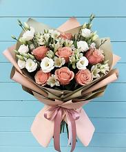Букет цветов из:  Розы, Альстромерии и Лизиантусы в Томузловском