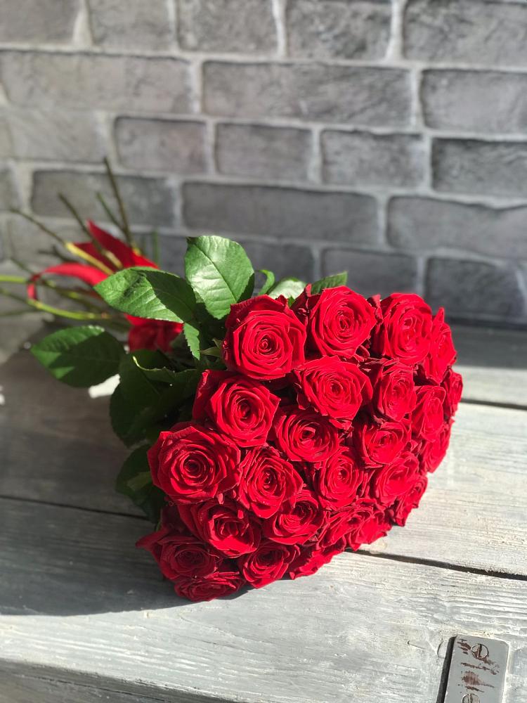 Букет Красные розы Фридом в Томузловском