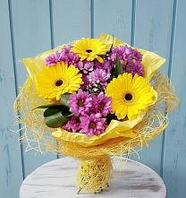 Букет цветов из:  Хризантемы и Герберы #REPLACE_PRED# Томузловском