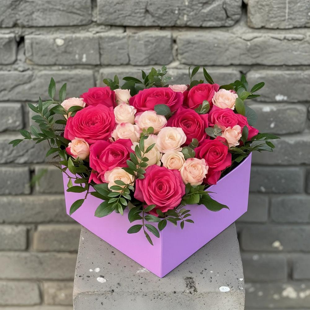 Цветочная композиция из Розы в коробке в Томузловском