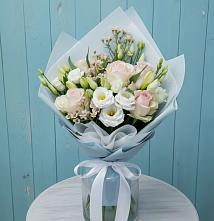 Букет цветов из:  Розы и Лизиантусы в Томузловском
