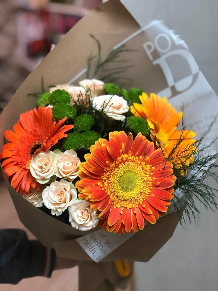 Букет цветов из: Герберы, Хризантемы и Розы в Томузловском