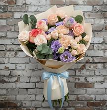 Букет цветов из:  Розы, Лизиантусы и Гвоздики в Томузловском